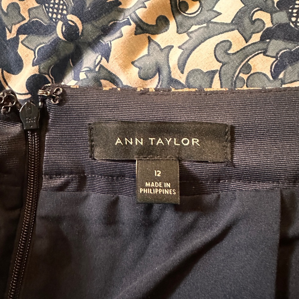 Ann Taylor Houndstooth dark blue and gold - Picture 3 of 4